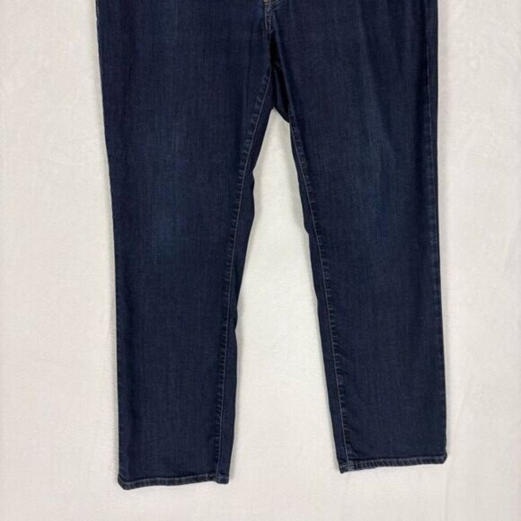 34 Heritage Men's Charisma Comfort-Rise Classic Jeans Size 36 x 30" Inseam - Picture 3 of 14